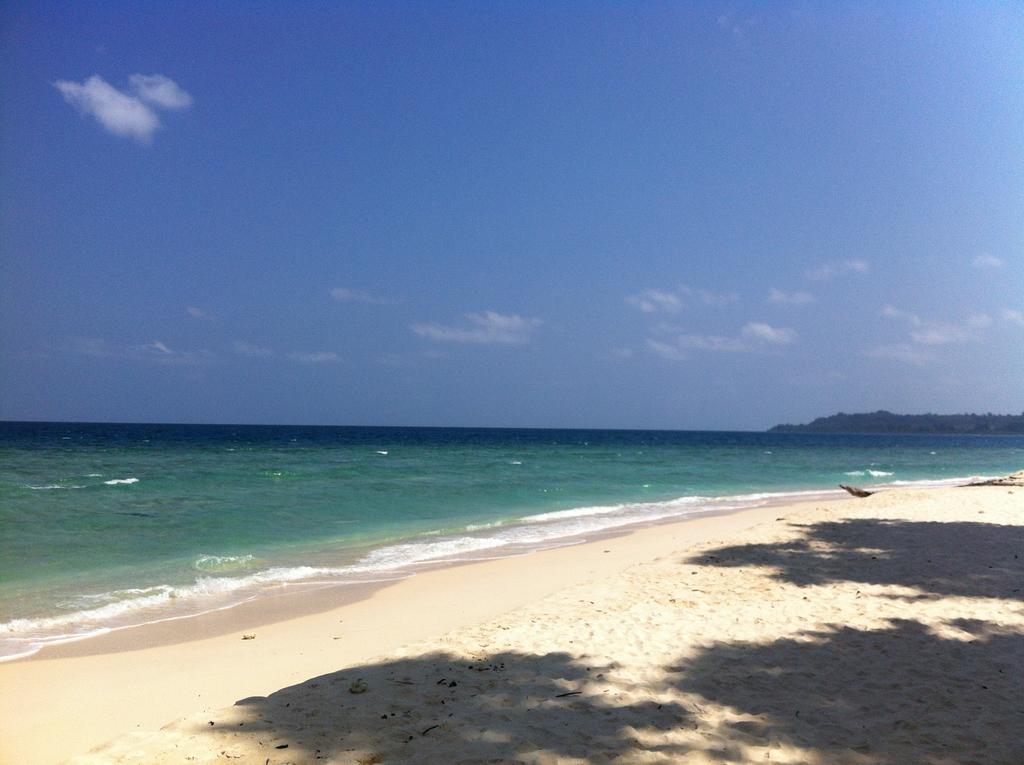 海舍尔尼尔度假村 Lakshmanpur 外观 照片